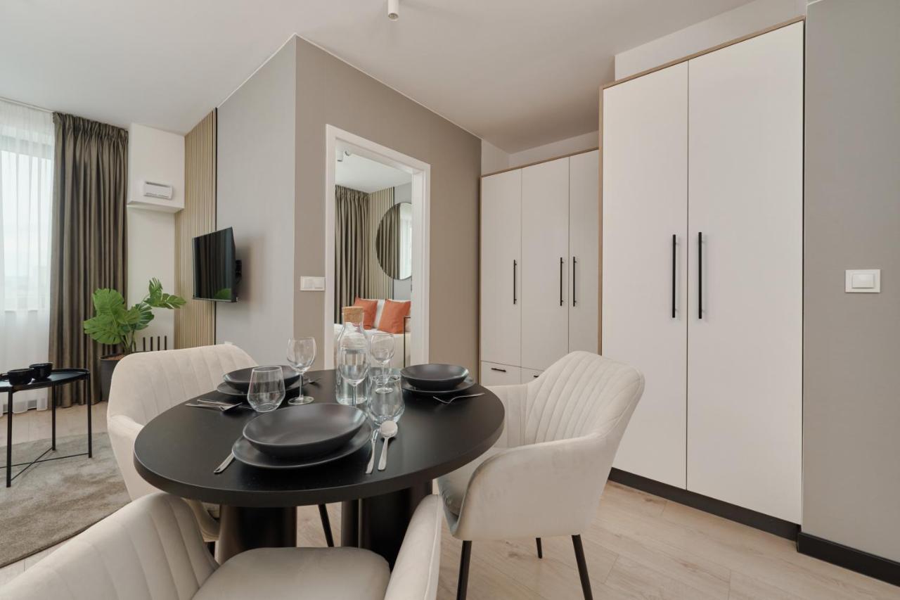 Wroclavia Apartments Dyrekcyjna By Noclegi Renters Wrocław Extérieur photo