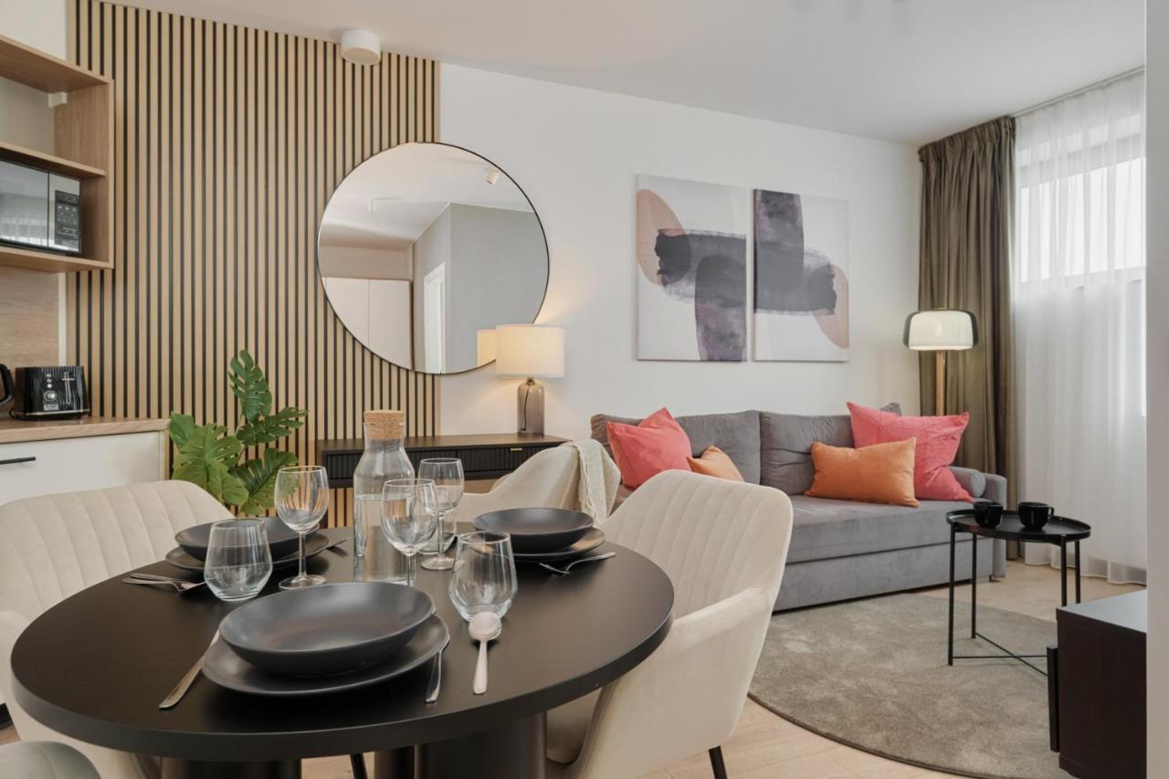 Wroclavia Apartments Dyrekcyjna By Noclegi Renters Wrocław Extérieur photo