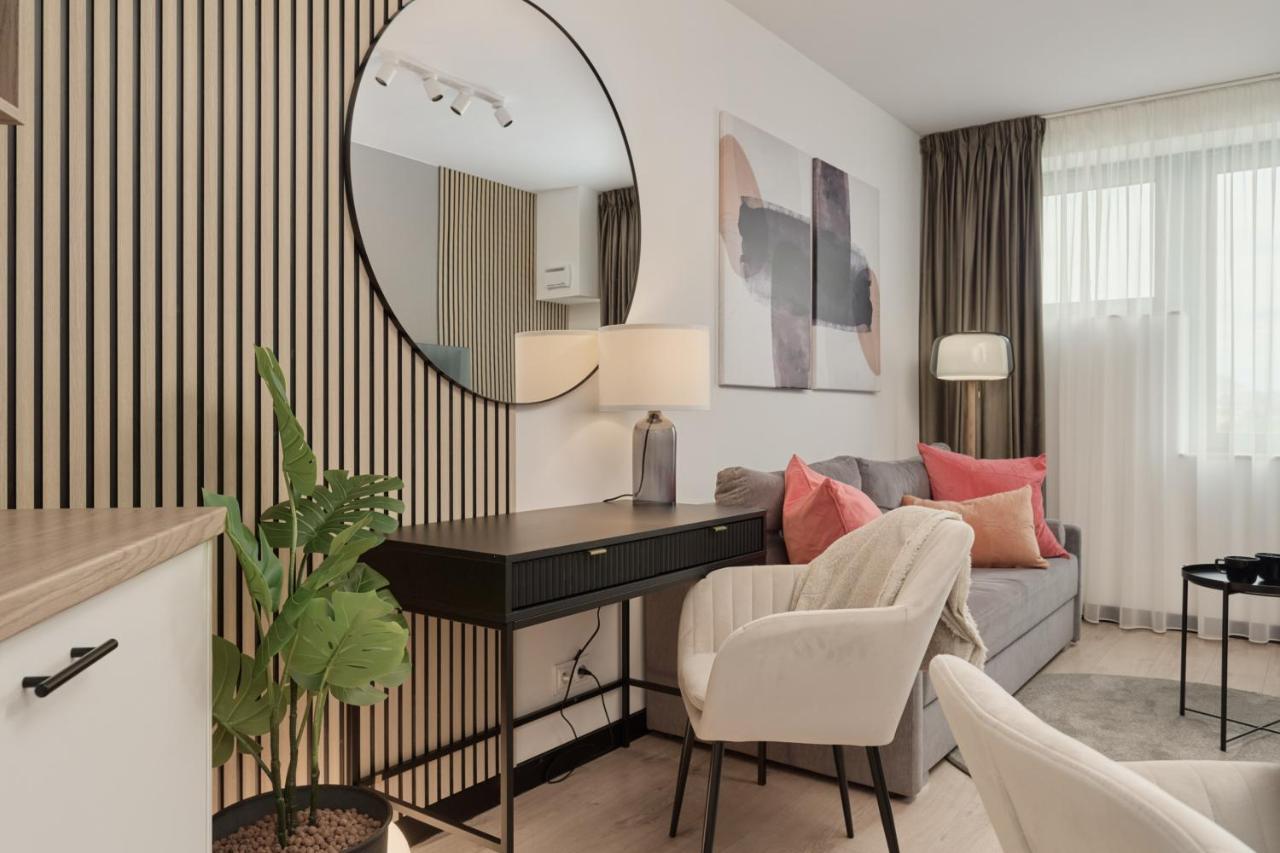 Wroclavia Apartments Dyrekcyjna By Noclegi Renters Wrocław Extérieur photo