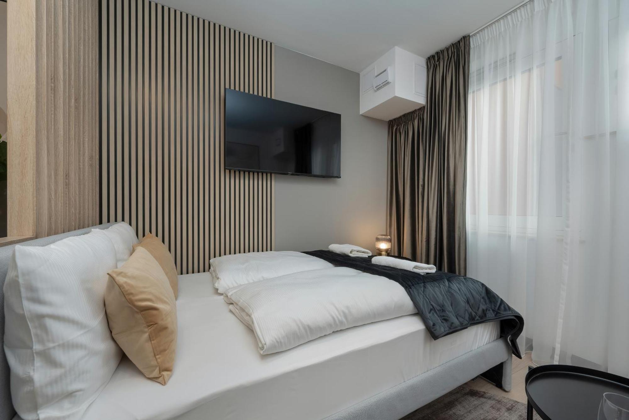 Wroclavia Apartments Dyrekcyjna By Noclegi Renters Wrocław Extérieur photo