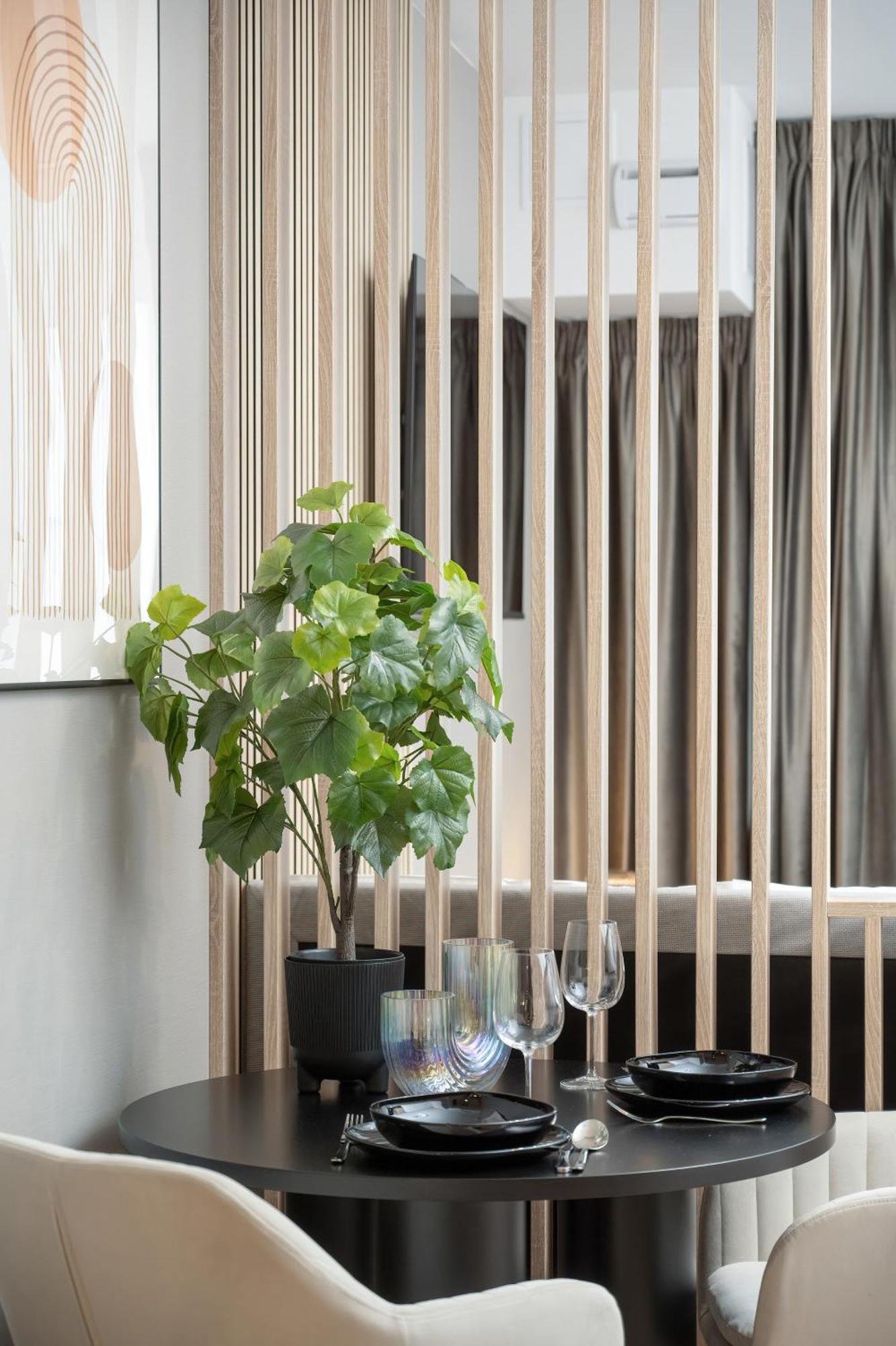 Wroclavia Apartments Dyrekcyjna By Noclegi Renters Wrocław Extérieur photo